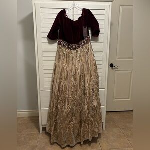 NWT Mac Duggal “WineGold” Gown